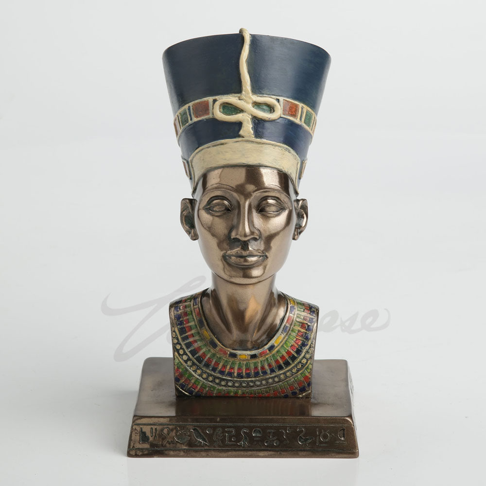 Queen Art Craft - تمثال نصفي للملكة المصرية القديمة نفرتيتي