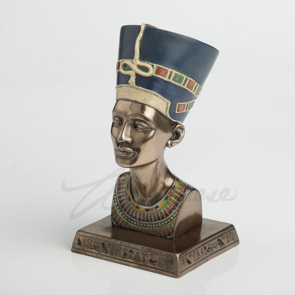 تمثال نصفي للملكة المصرية القد - مراجعة Queen Art Craft وسعره